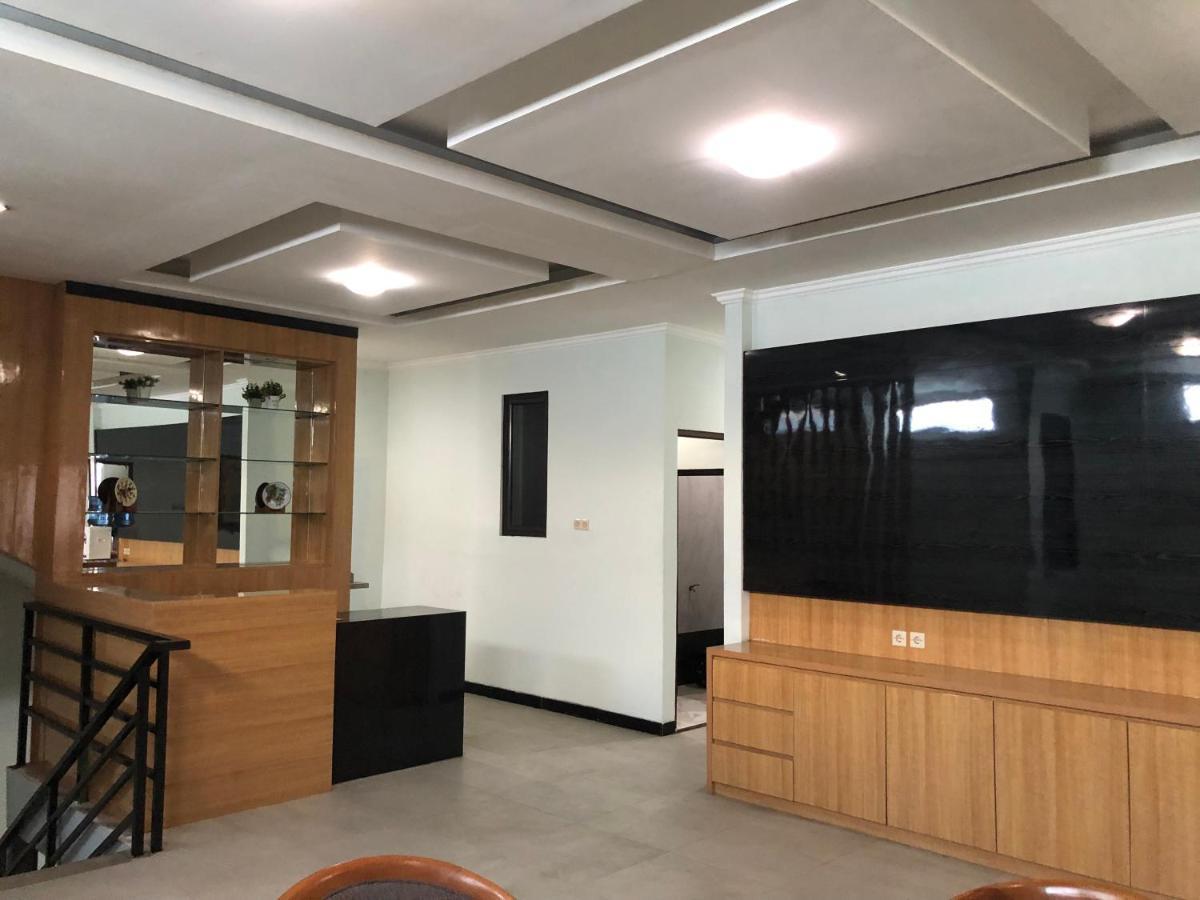 Bening Asri Guesthouse Тангеранг Экстерьер фото